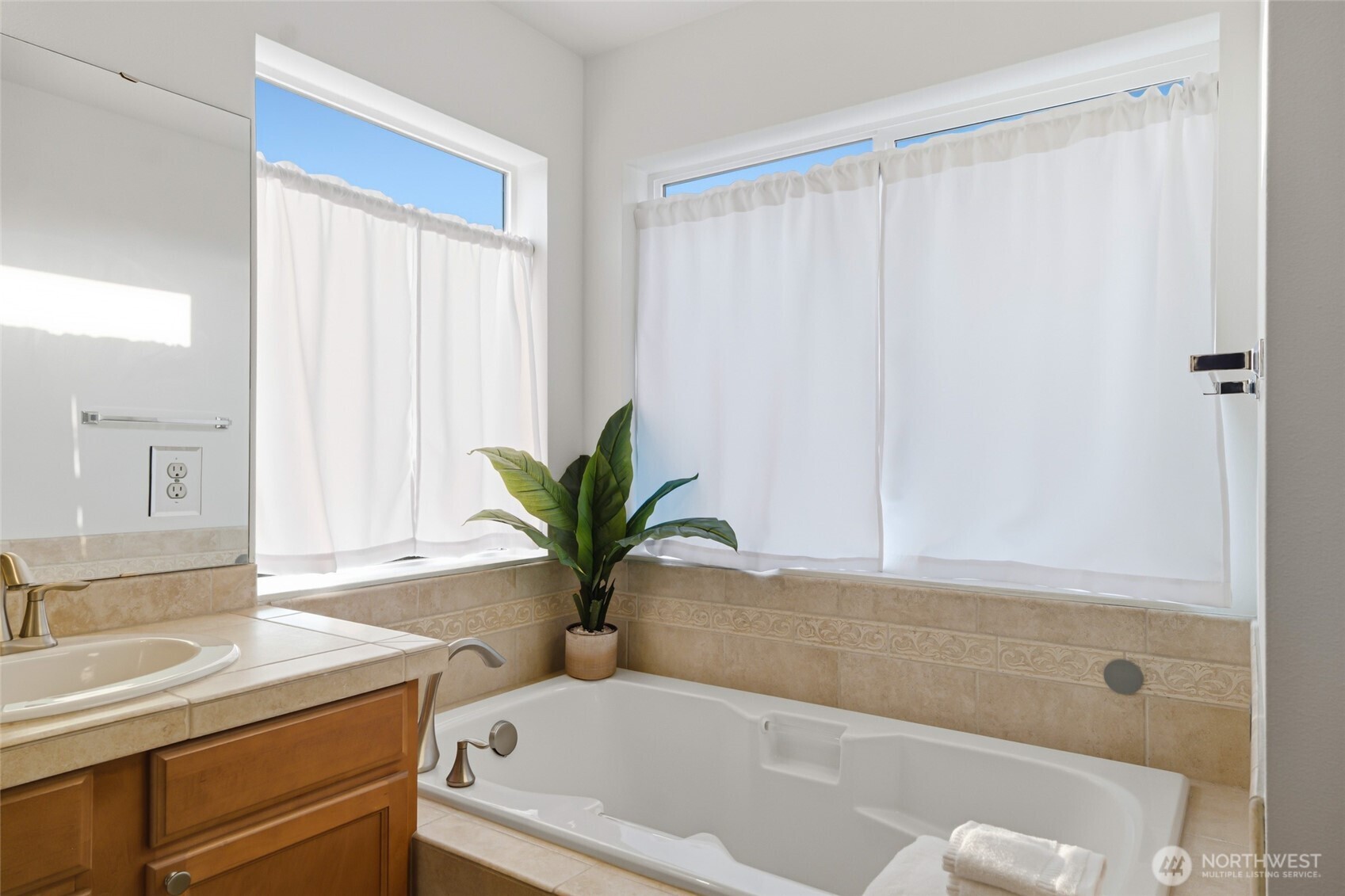 16403 22nd Street Property Photo 22