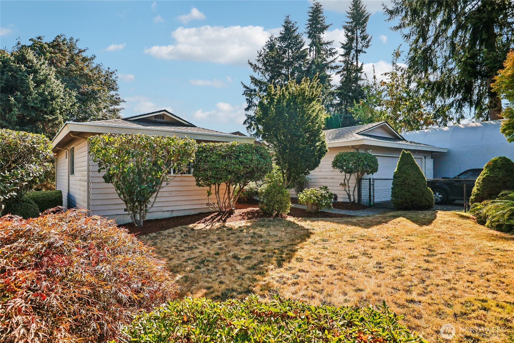 8621 Vistarama Avenue Property Photo 2