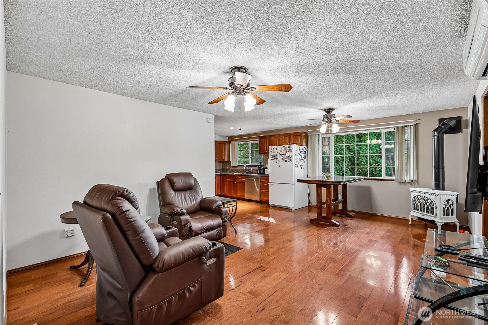 8621 Vistarama Avenue Property Photo 14