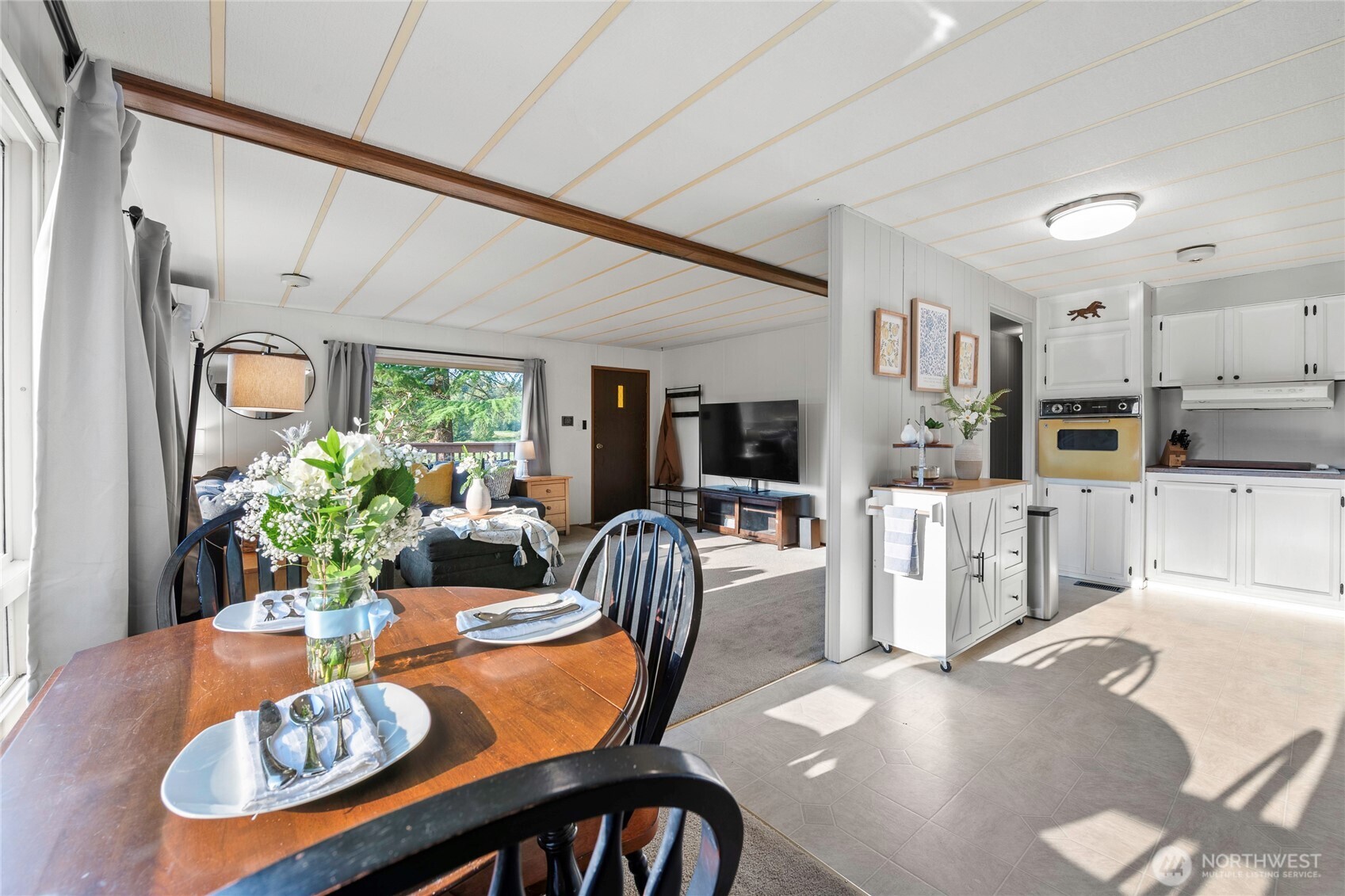 1494 Van Wyck Road Property Photo 6