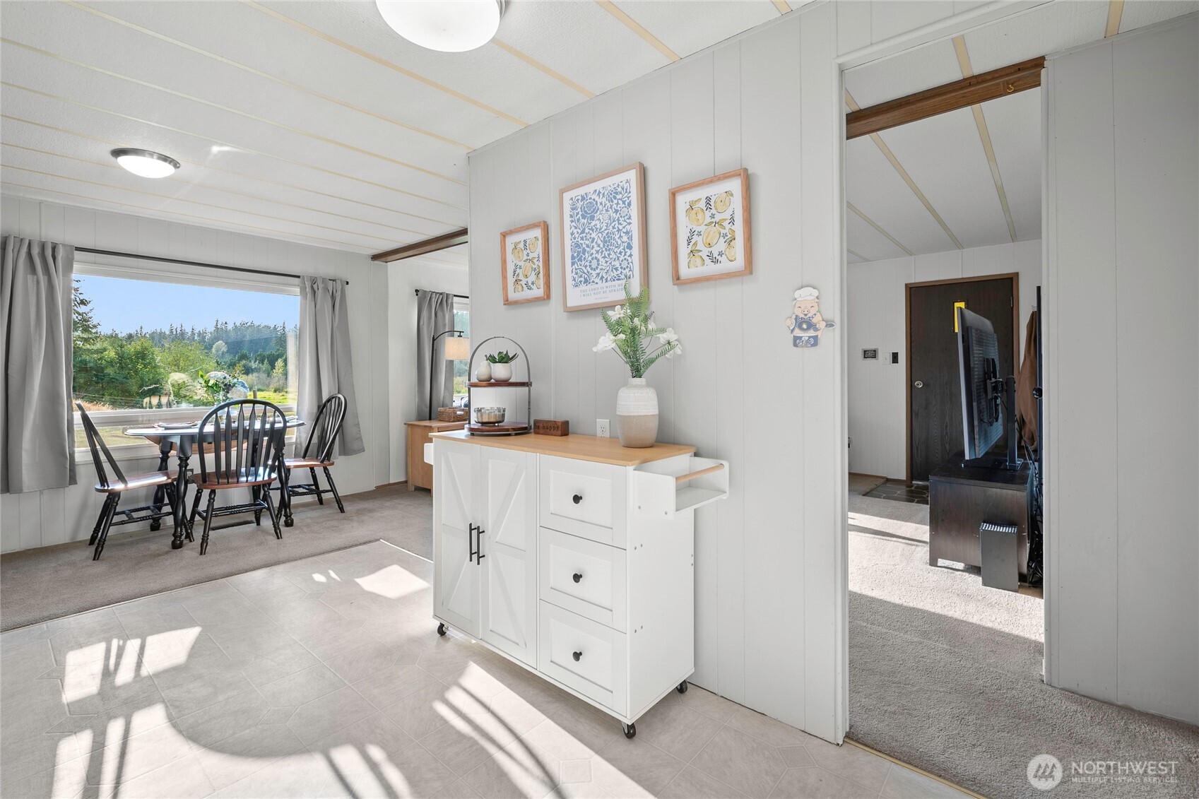 1494 Van Wyck Road Property Photo 8
