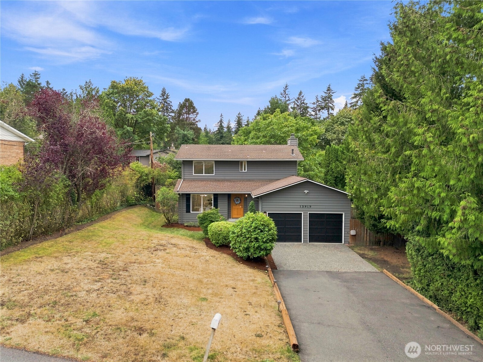 15919 82nd Place Property Photo 1