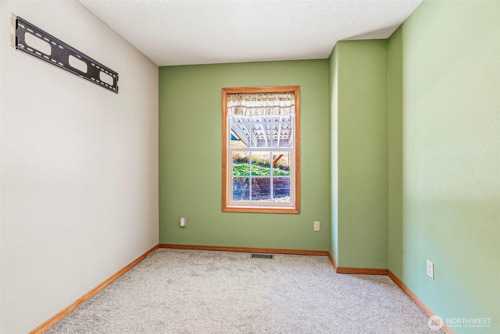 2605 Mt Brynion Road Property Photo 22