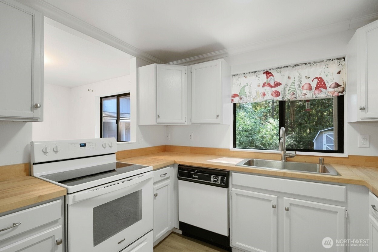 620 E Aycliffe Drive Property Photo 10