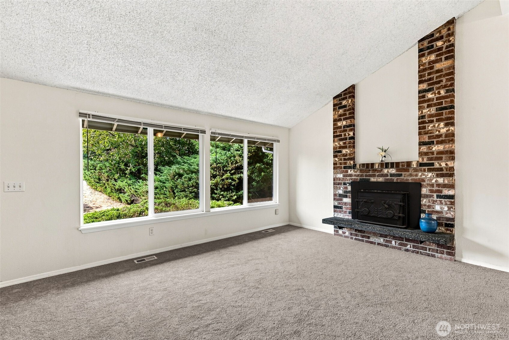 1116 Sw 106th Street Property Photo 3