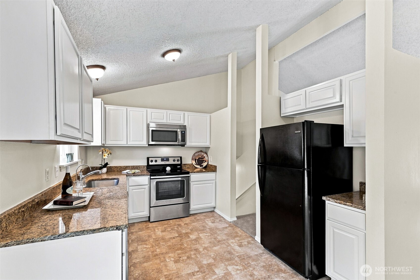 1116 Sw 106th Street Property Photo 9