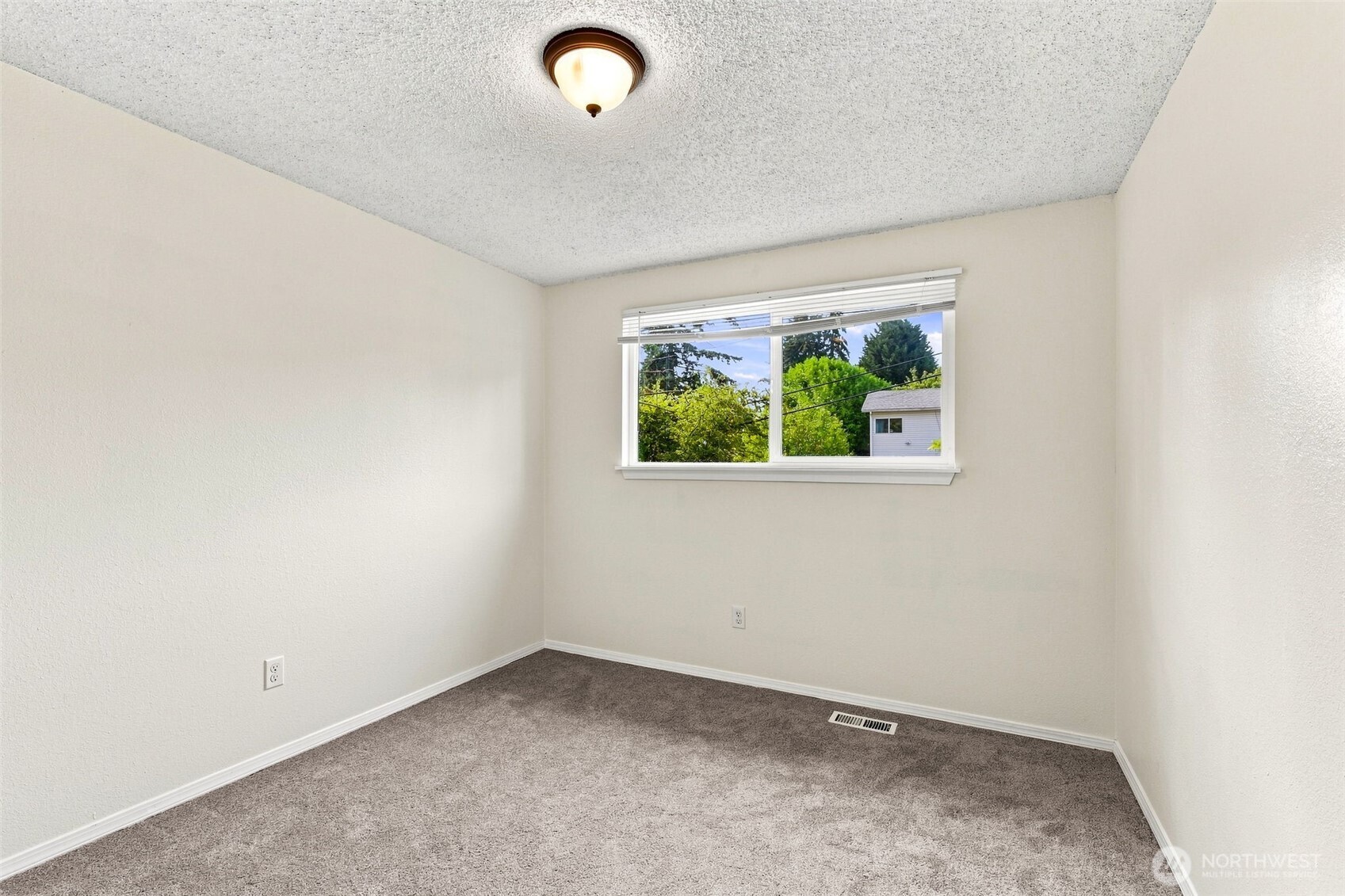 1116 Sw 106th Street Property Photo 16