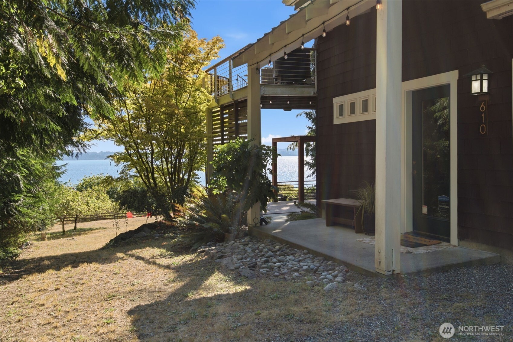 610 Tala Shore Drive Property Photo 3