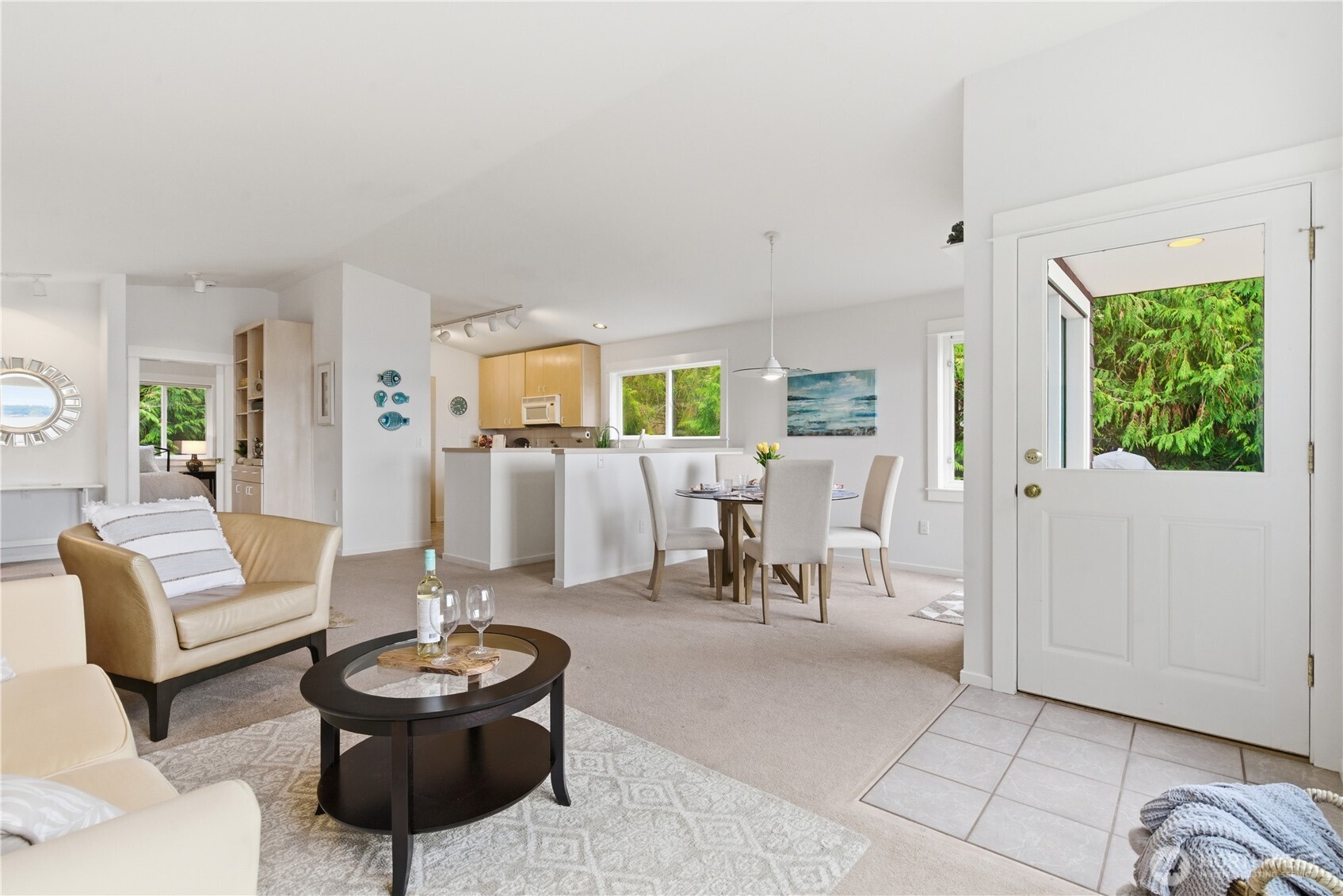 610 Tala Shore Drive Property Photo 17