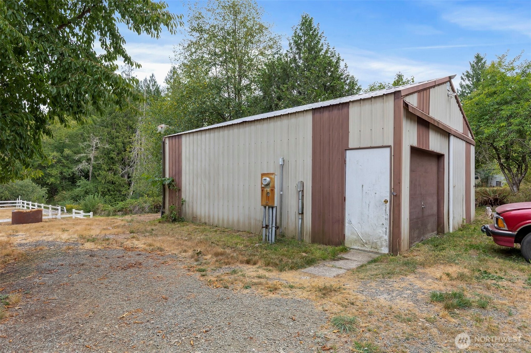 650 W Griffiths Lane Property Photo 31