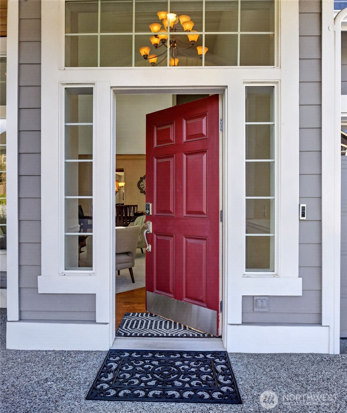 14224 20th Place Property Photo 3