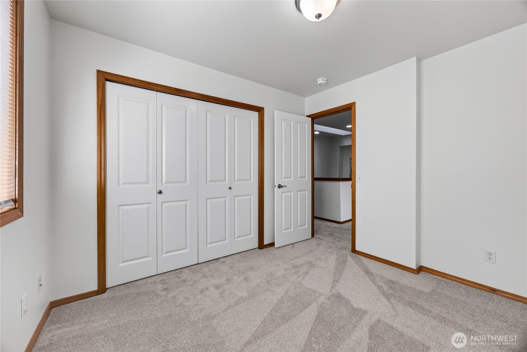14224 20th Place Property Photo 32
