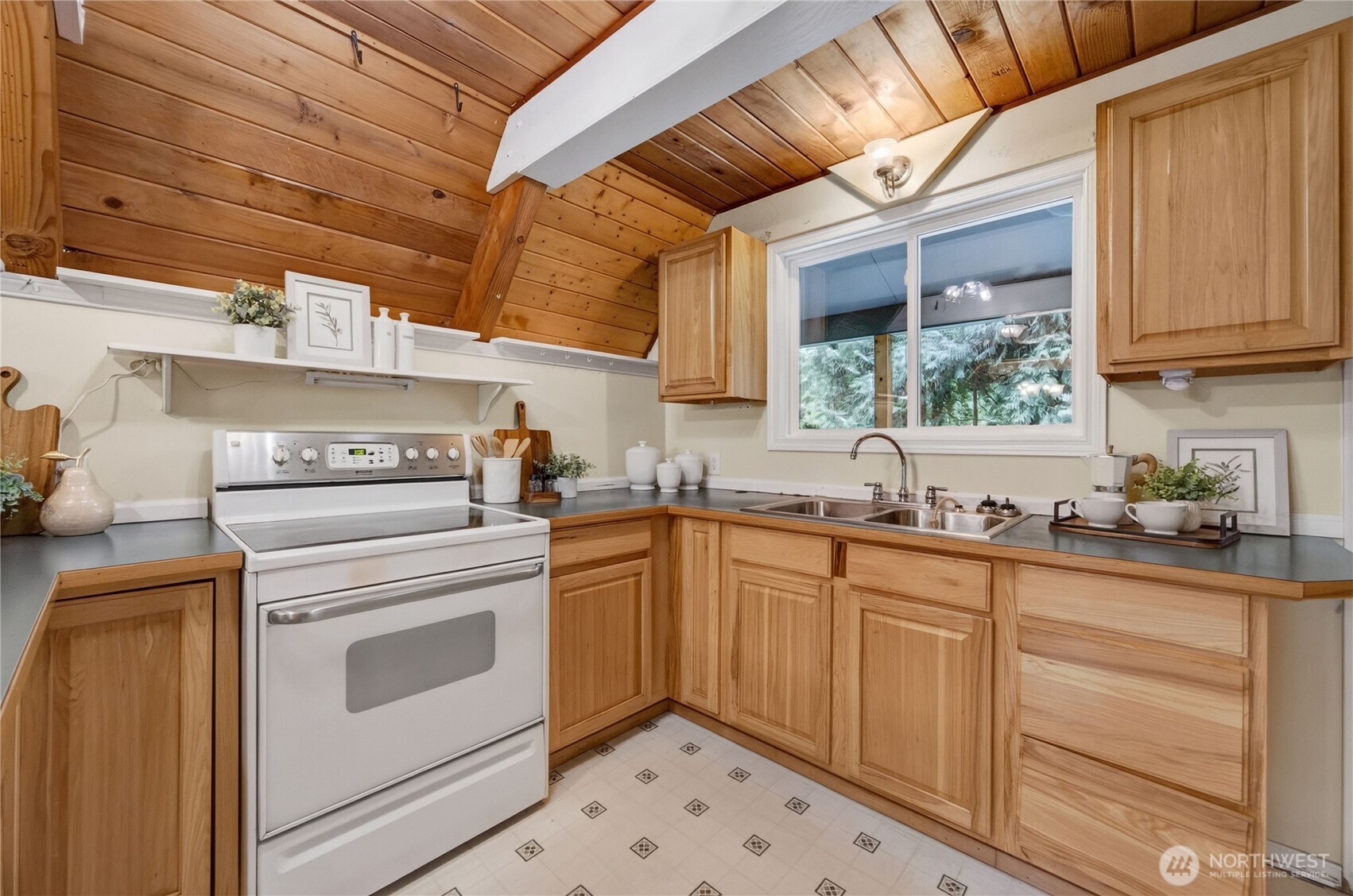 17120 116th Place Property Photo 4