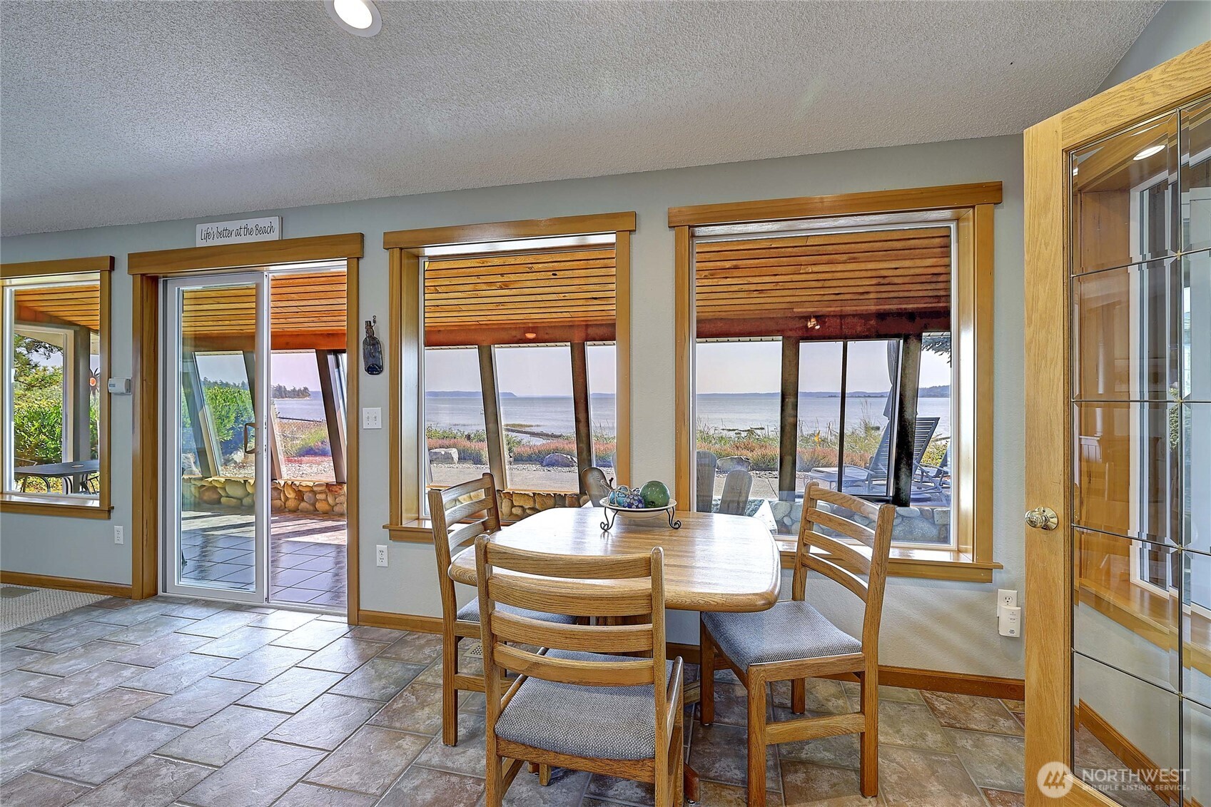 870 Livingston Bay Shore Drive Property Photo 16