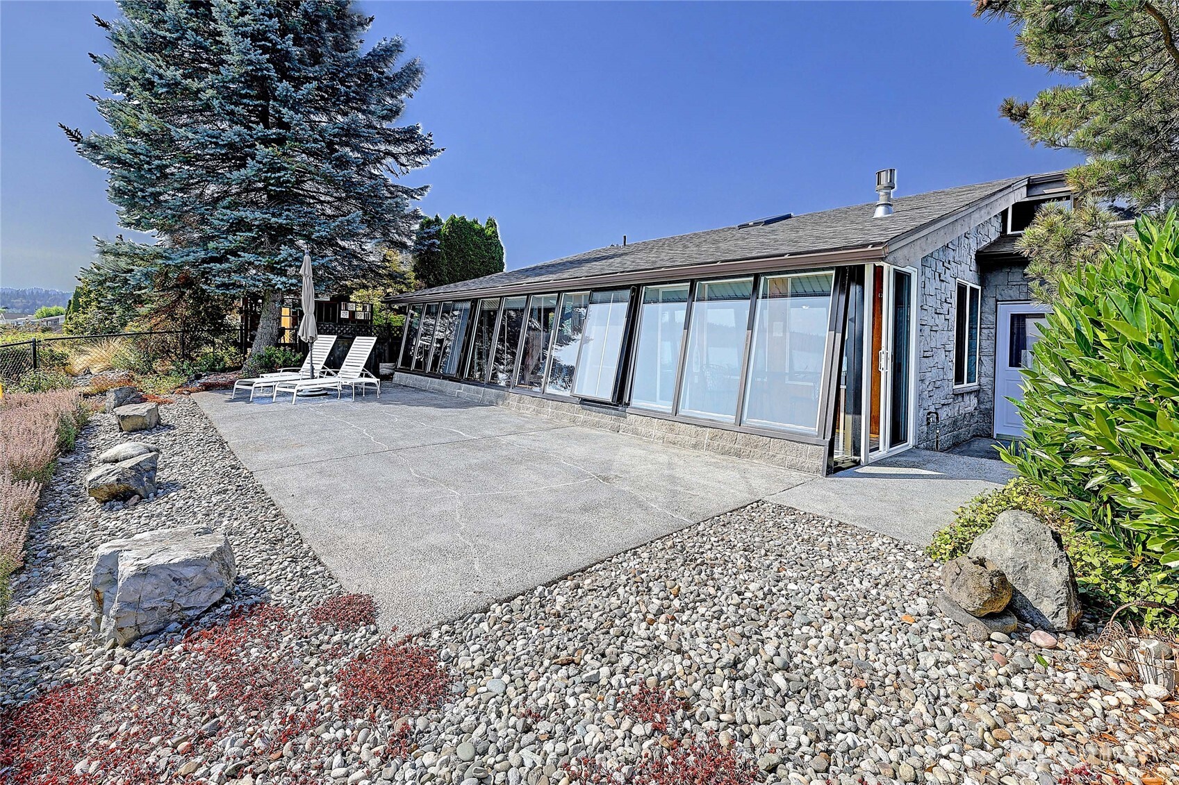 870 Livingston Bay Shore Drive Property Photo 24