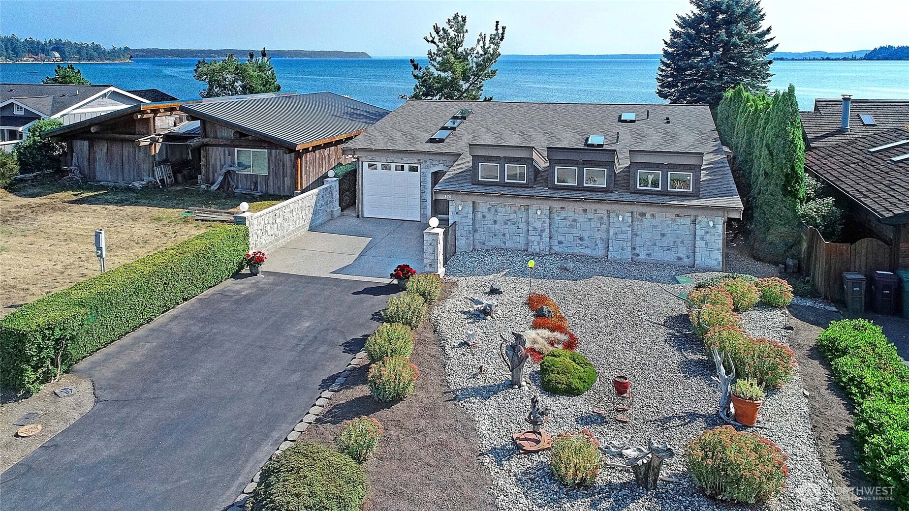 870 Livingston Bay Shore Drive Property Photo 38