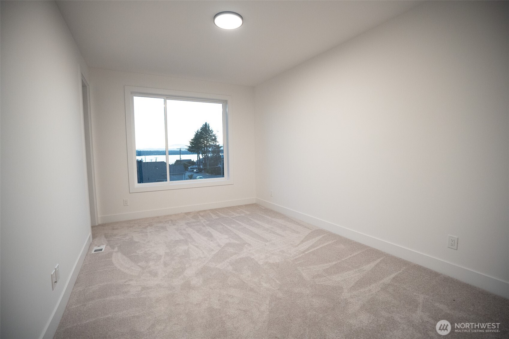 917 N 30th Street Property Photo 11