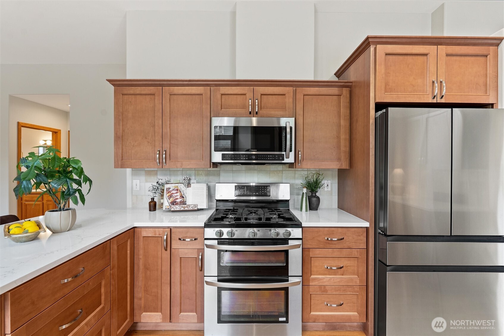 1331 238th Place Property Photo 4