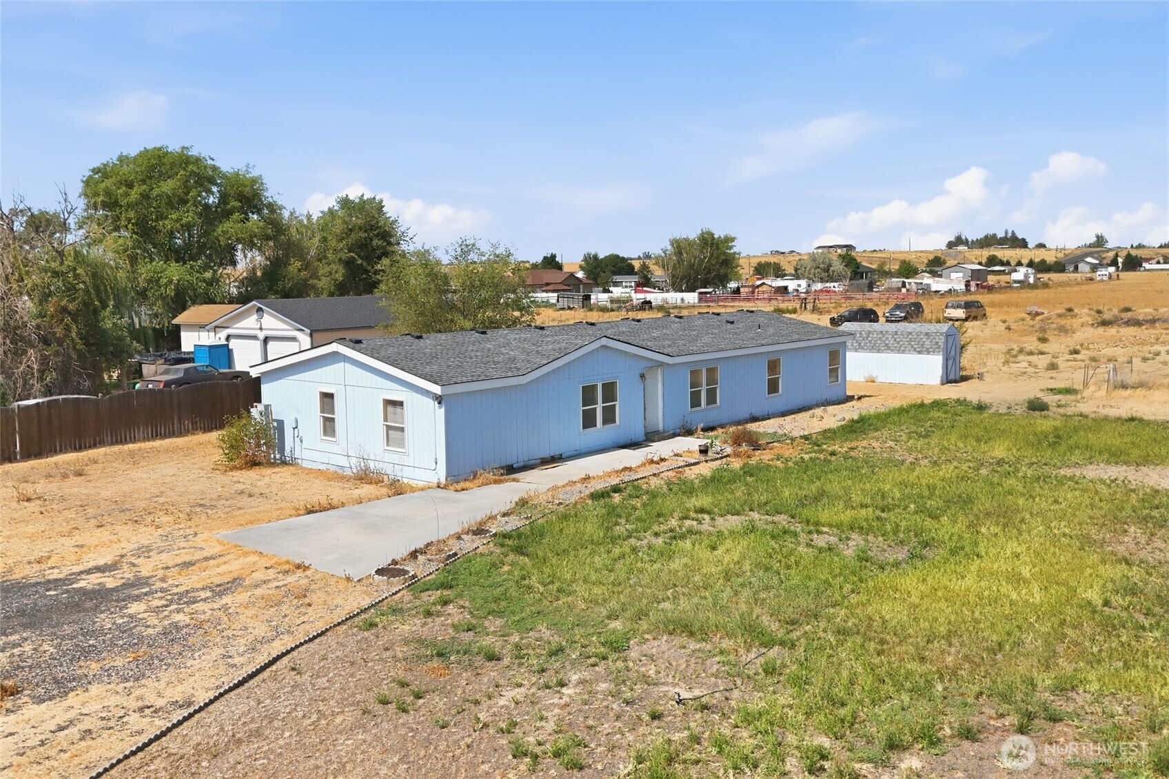 6102 Road 3 Property Photo 1