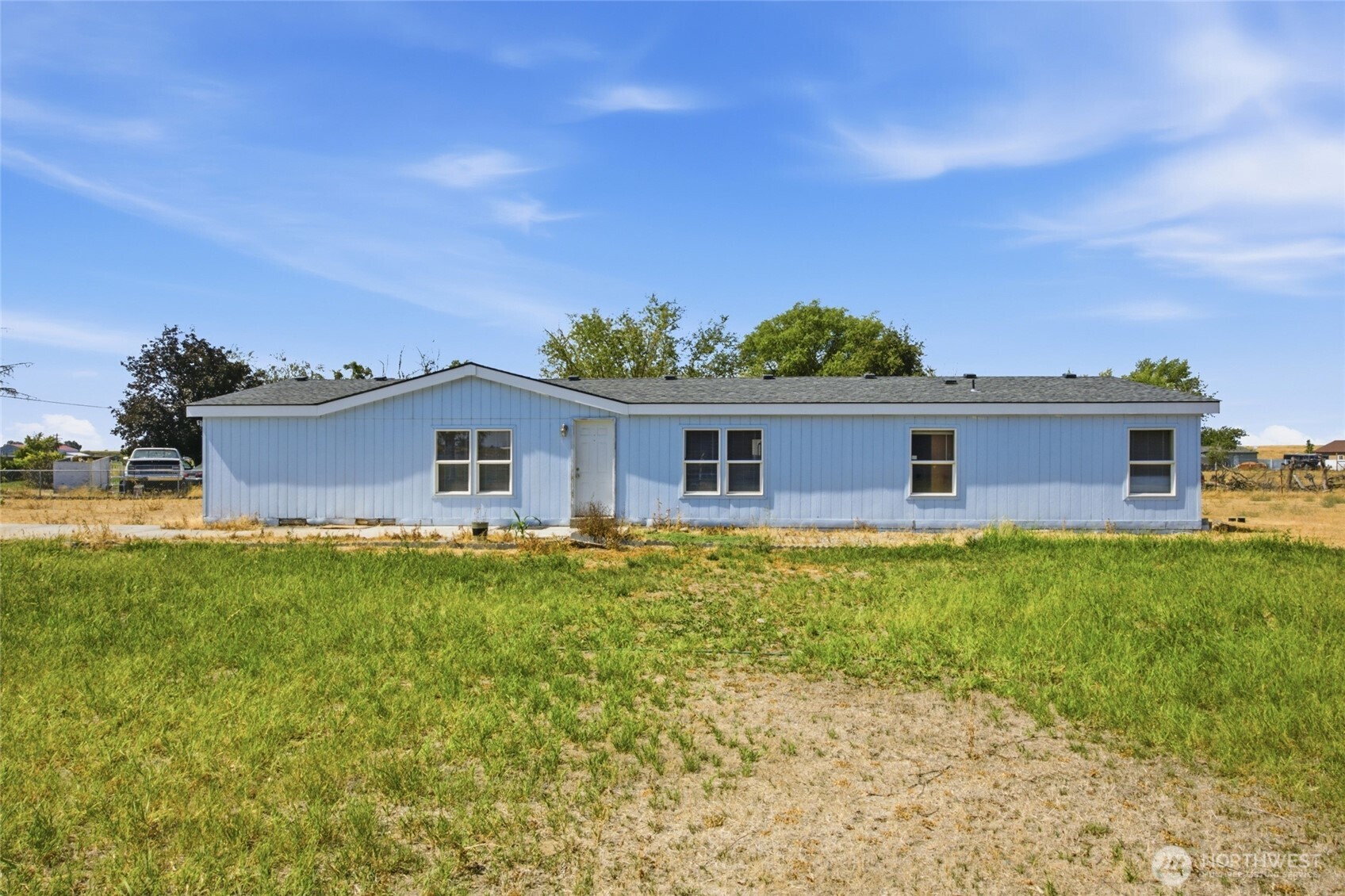 6102 Road 3 Property Photo 3