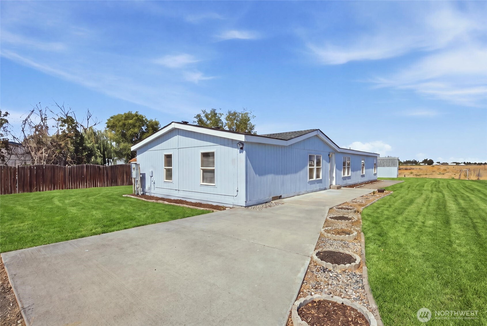 6102 Road 3 Property Photo 5