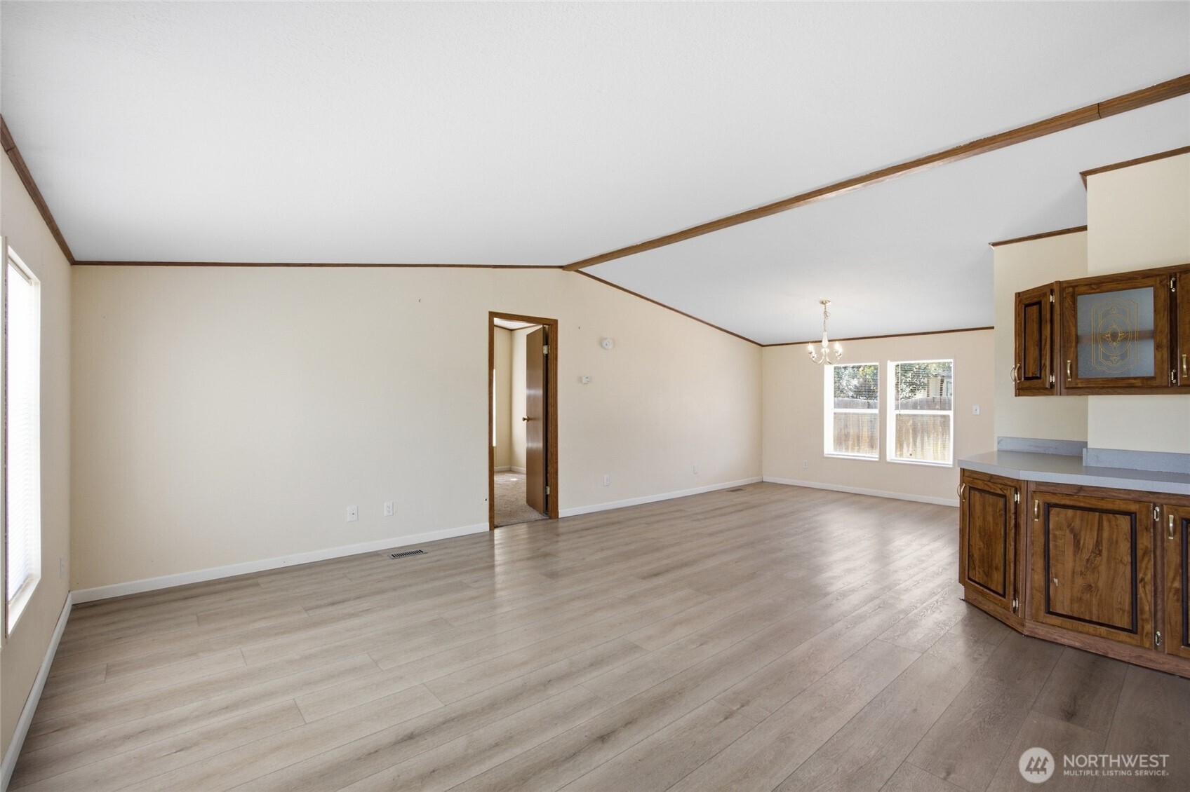 6102 Road 3 Property Photo 8