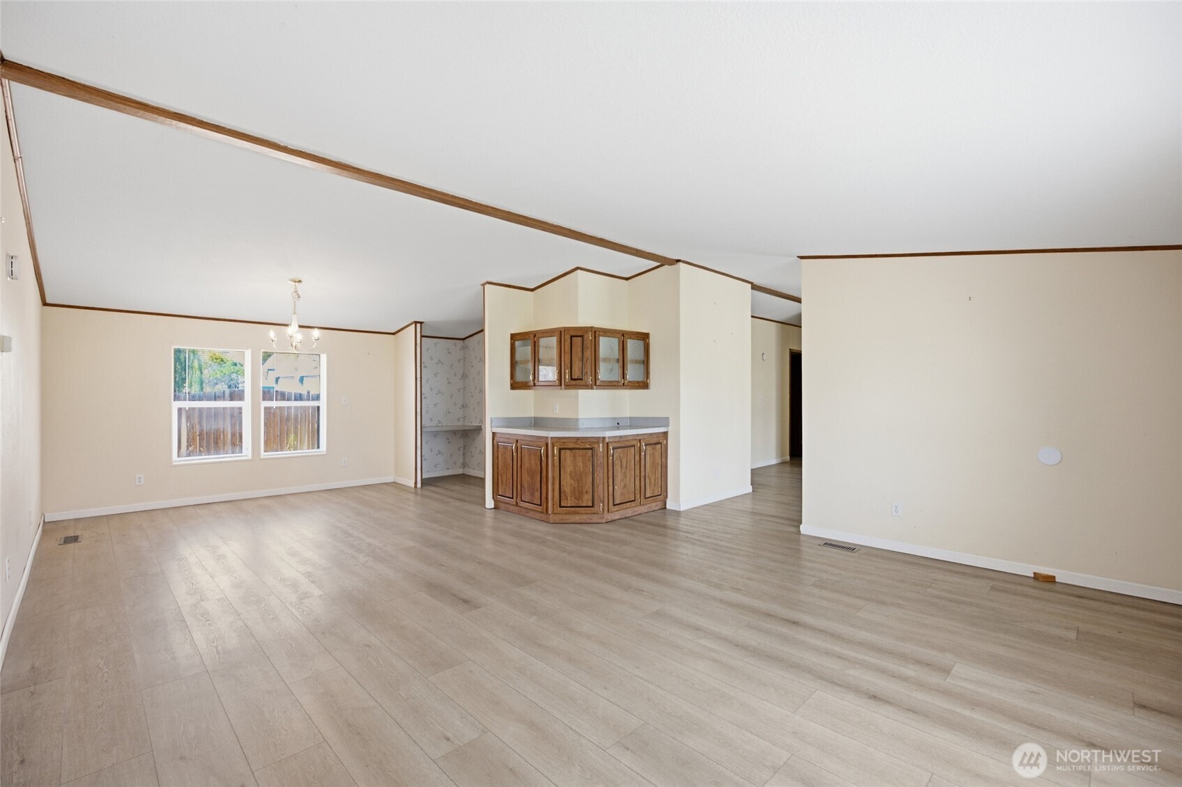 6102 Road 3 Property Photo 9