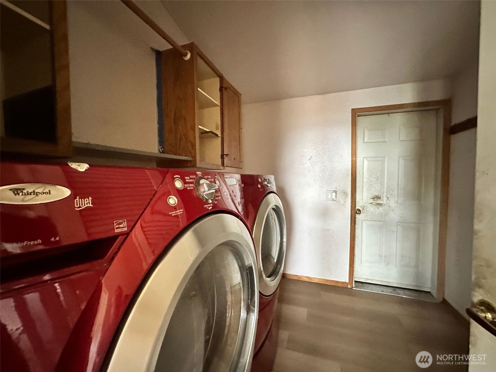 13613 Cedar Cir E Property Photo 14