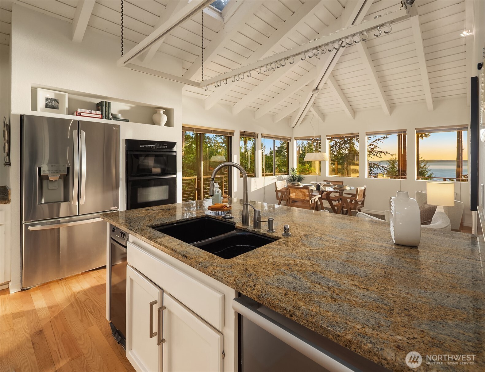 6029 95th Place Property Photo 13