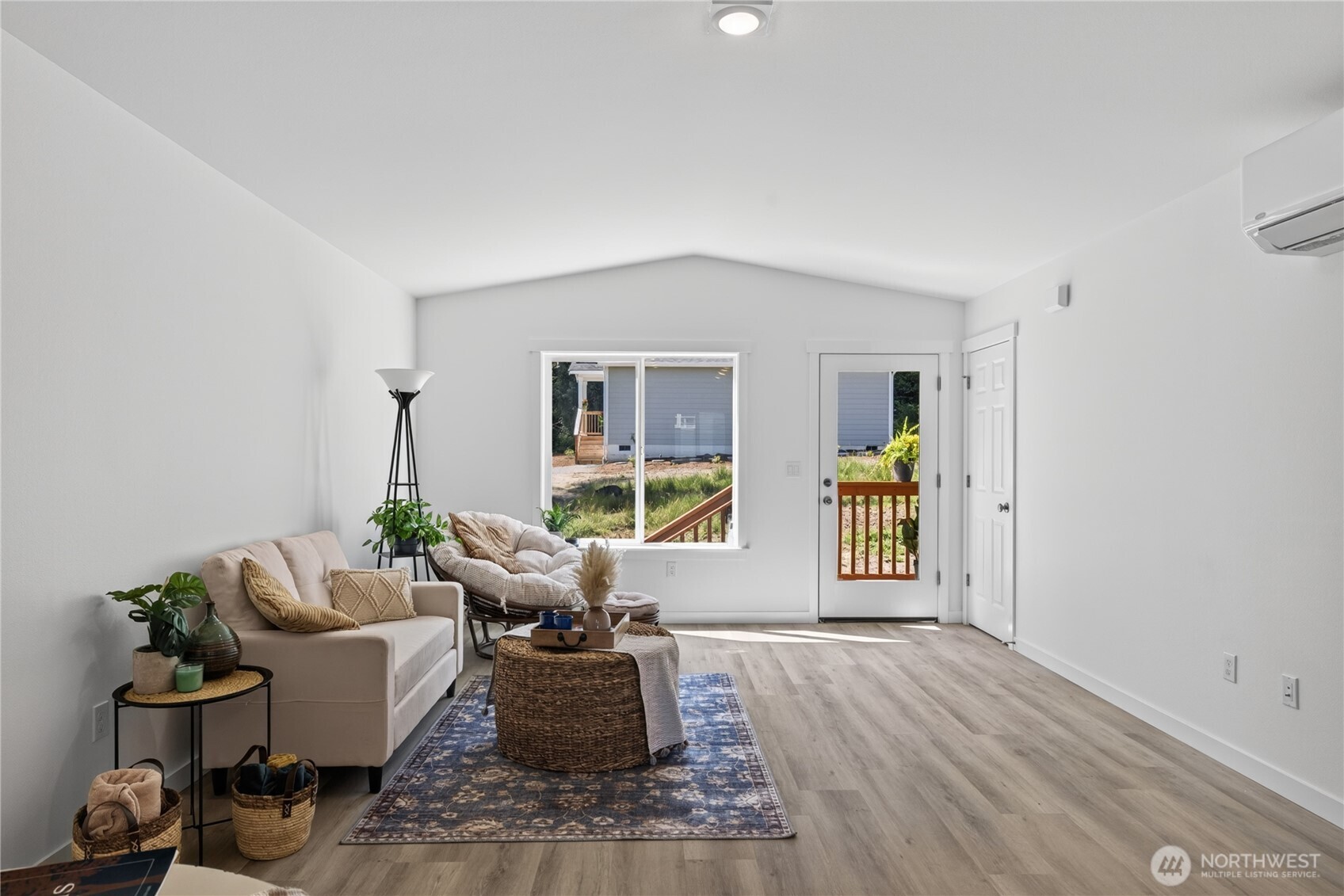 6884 Helena Street Property Photo 24