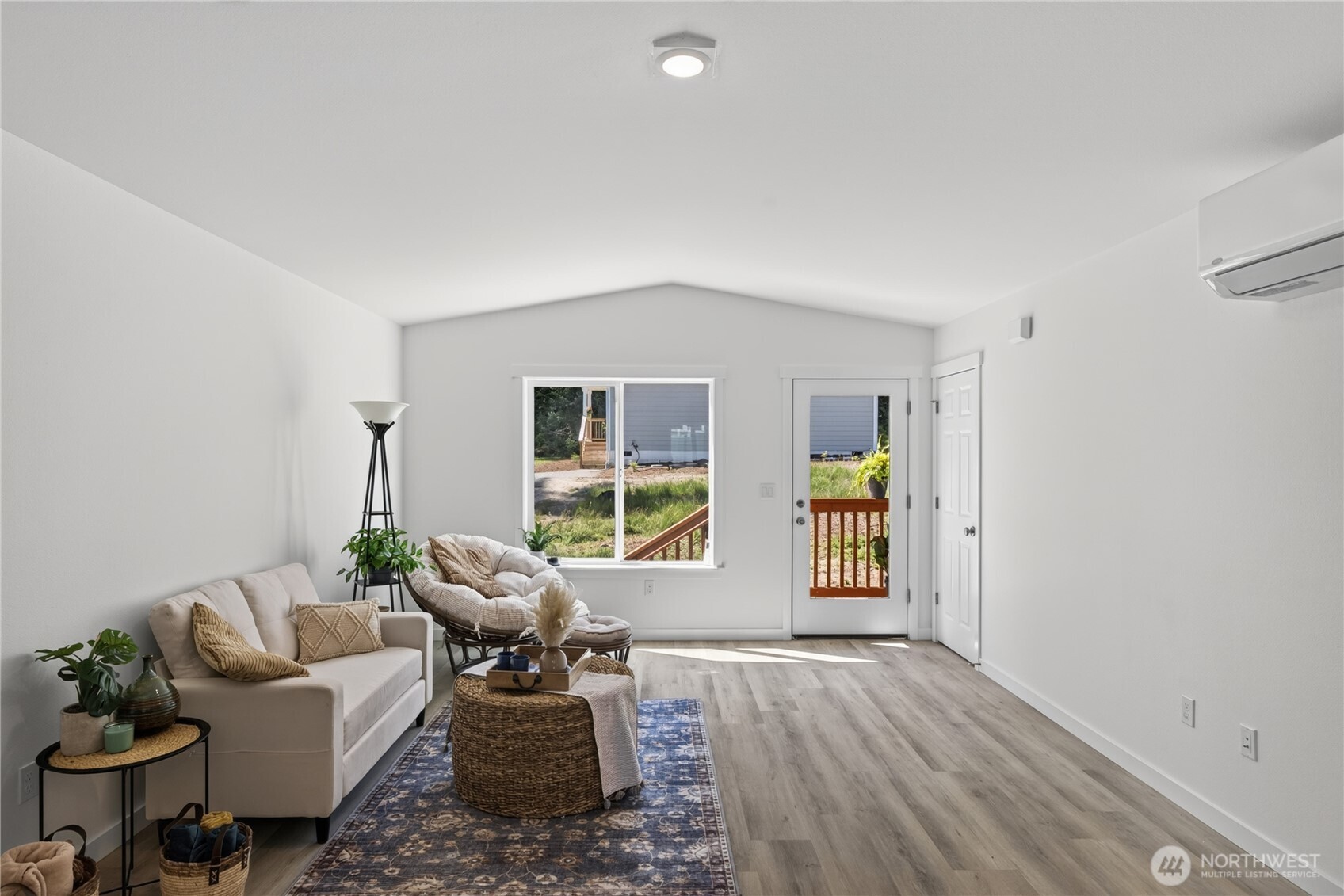 6884 Helena Street Property Photo 29