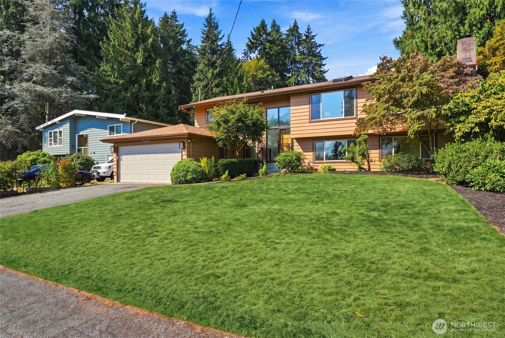 22118 78th Place Property Photo 2