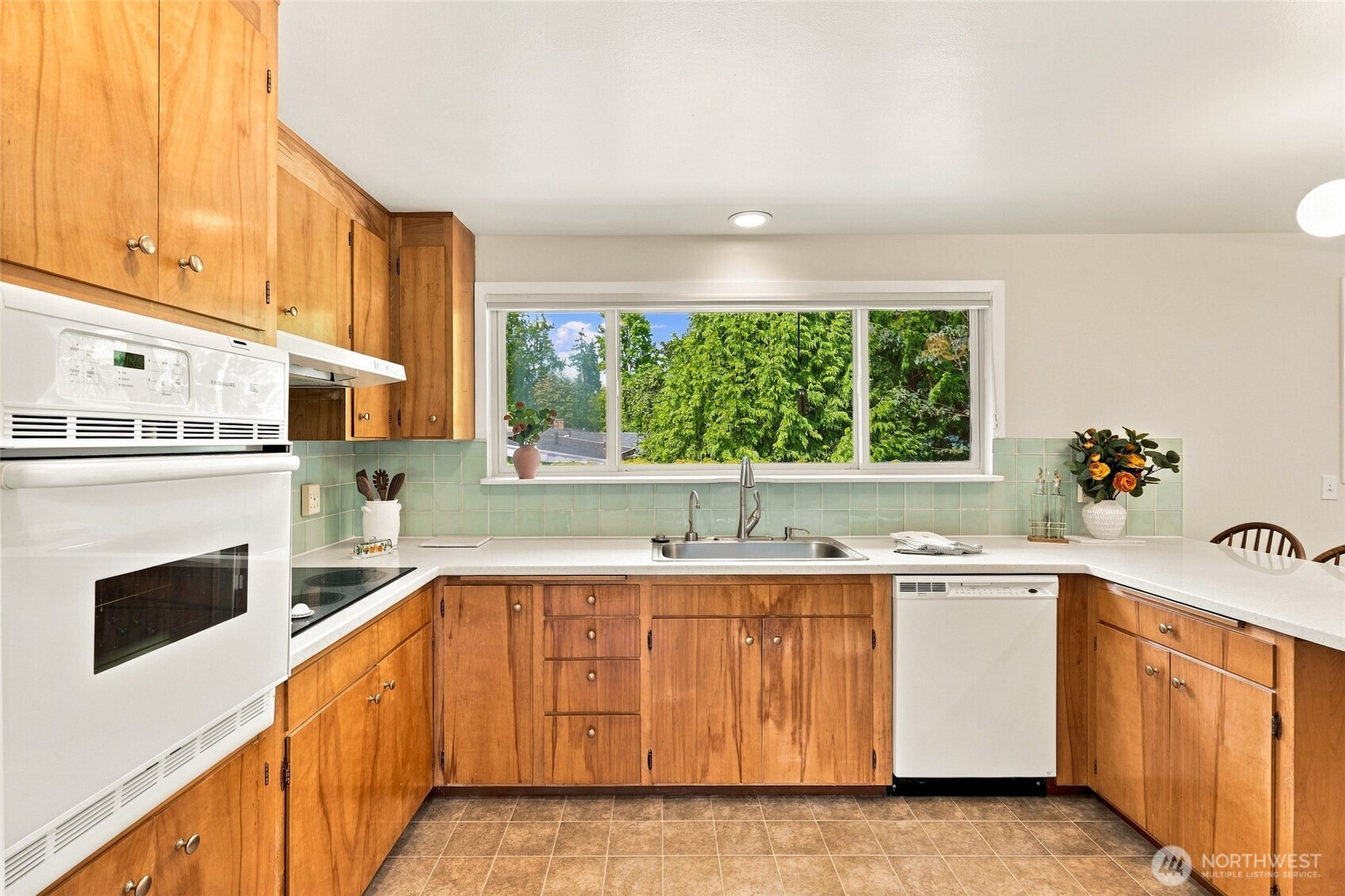 22118 78th Place Property Photo 18