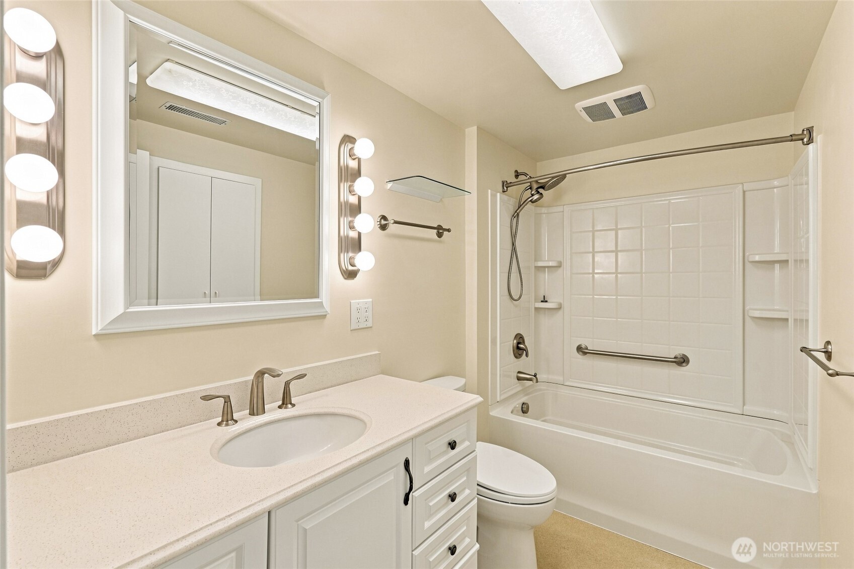 22118 78th Place Property Photo 33