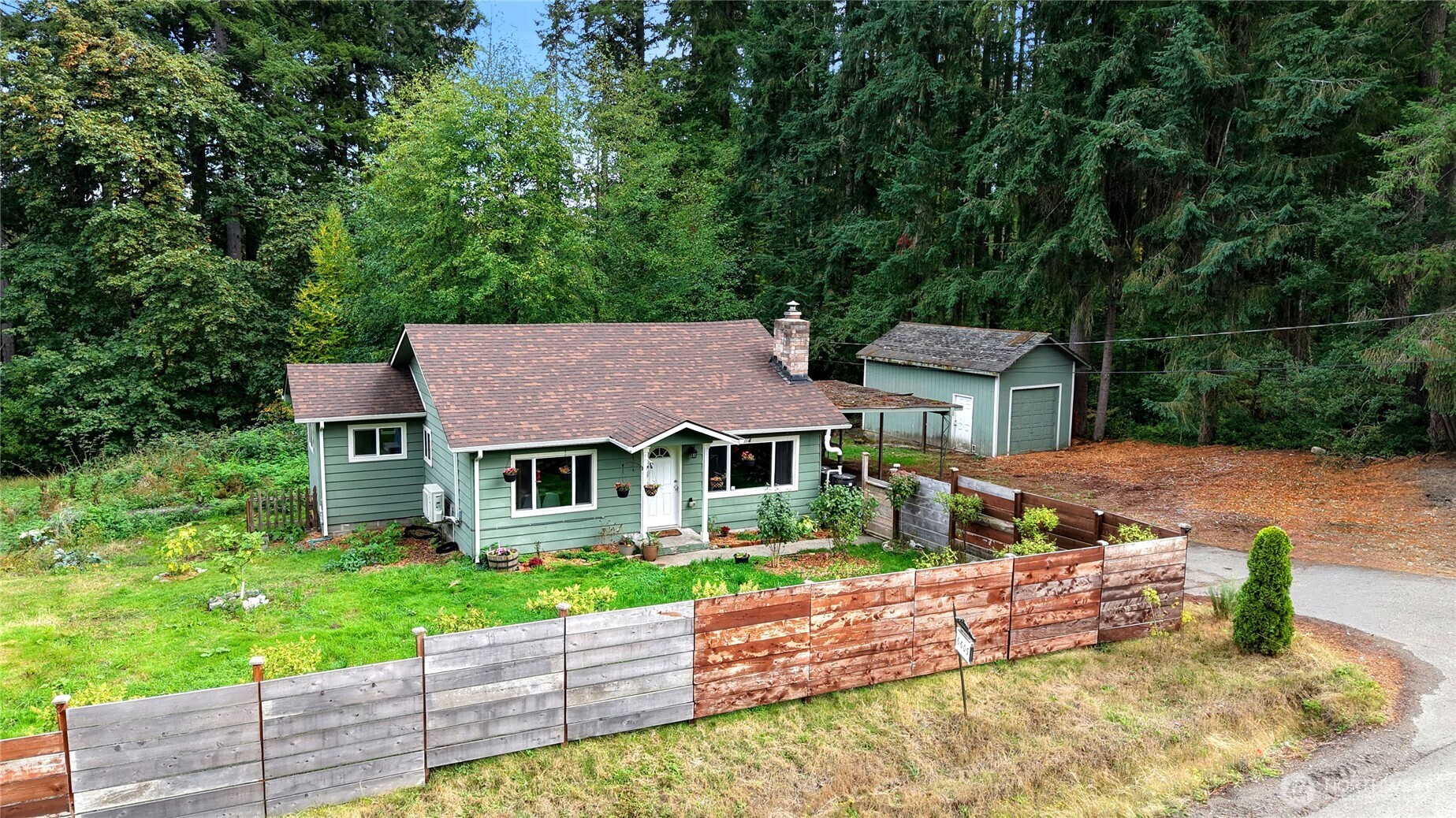 6605 Sidney Road Property Photo 1