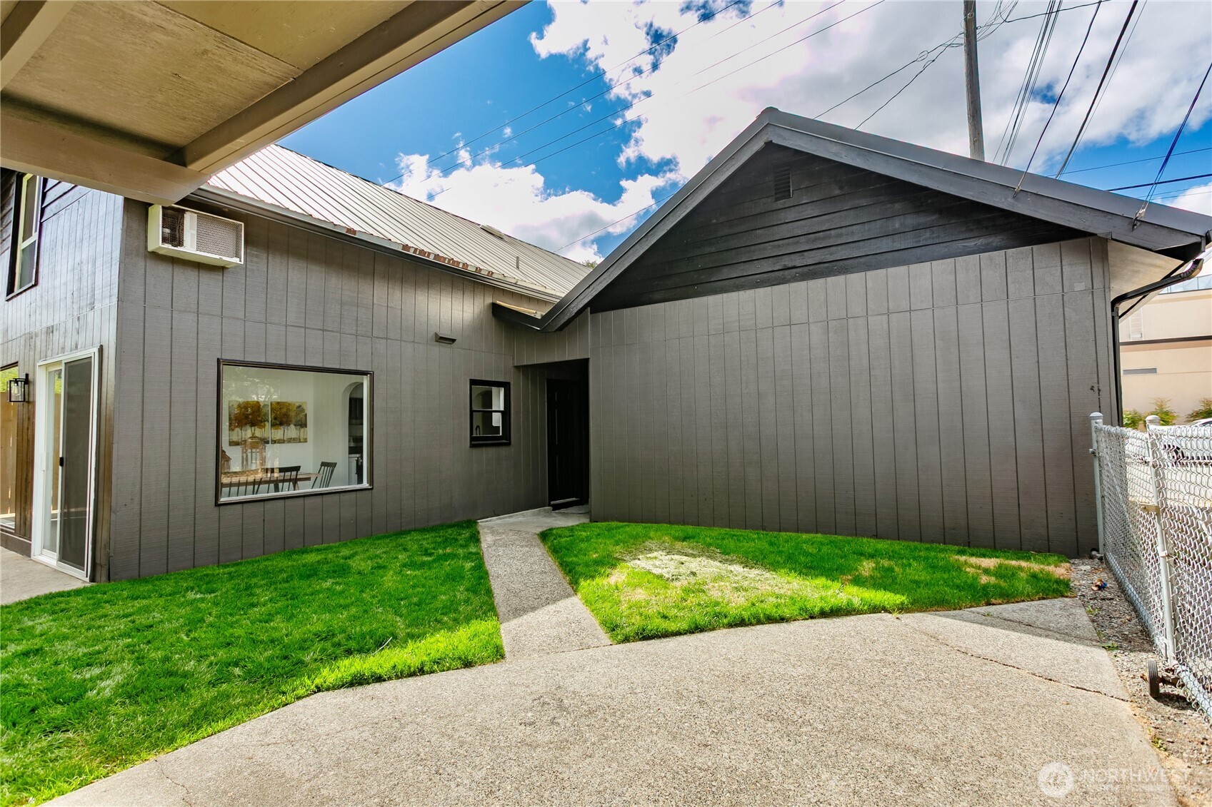 312 S Iron Property Photo 31