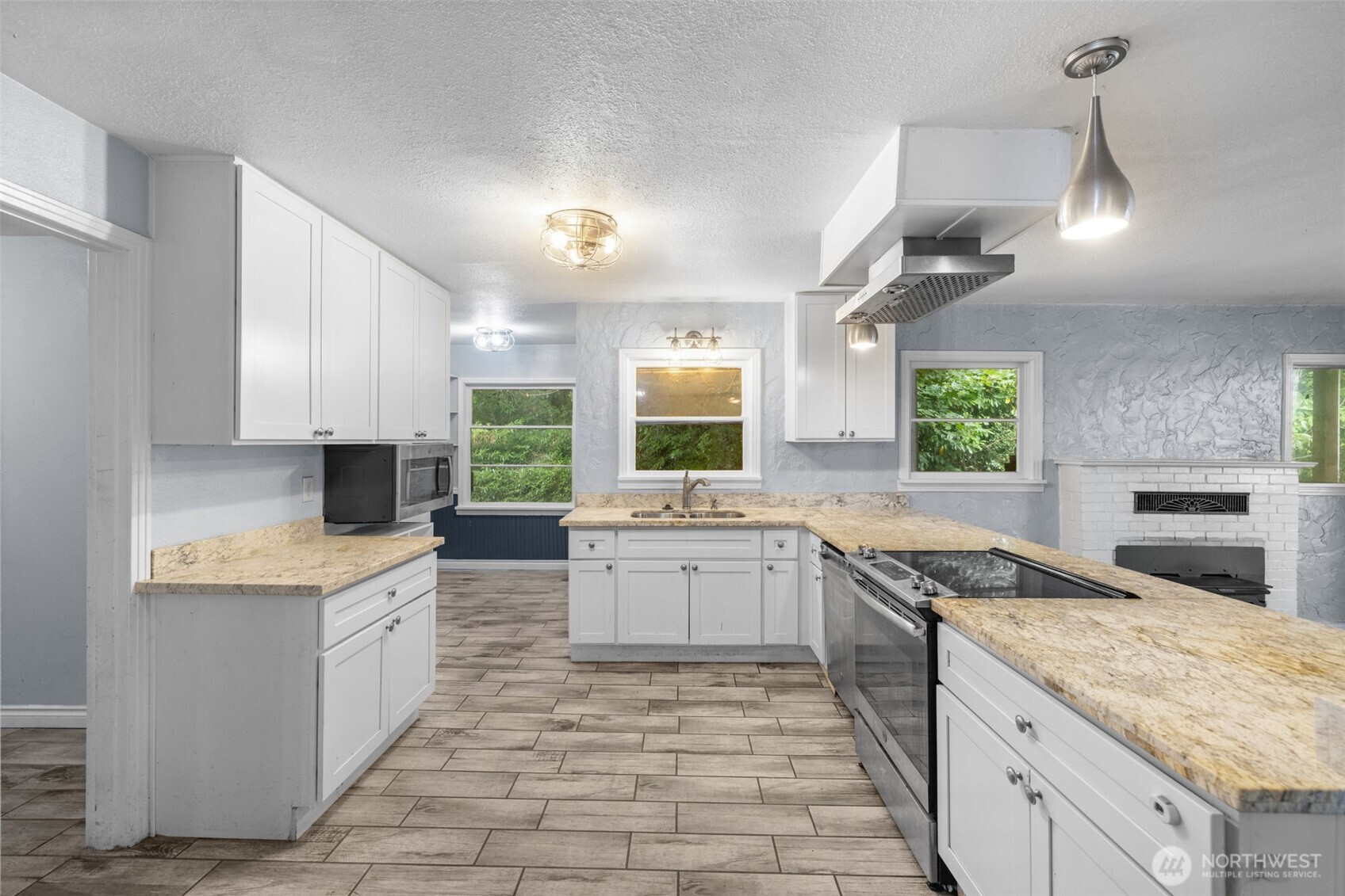 42703 Auburn Enumclaw Road Property Photo 11