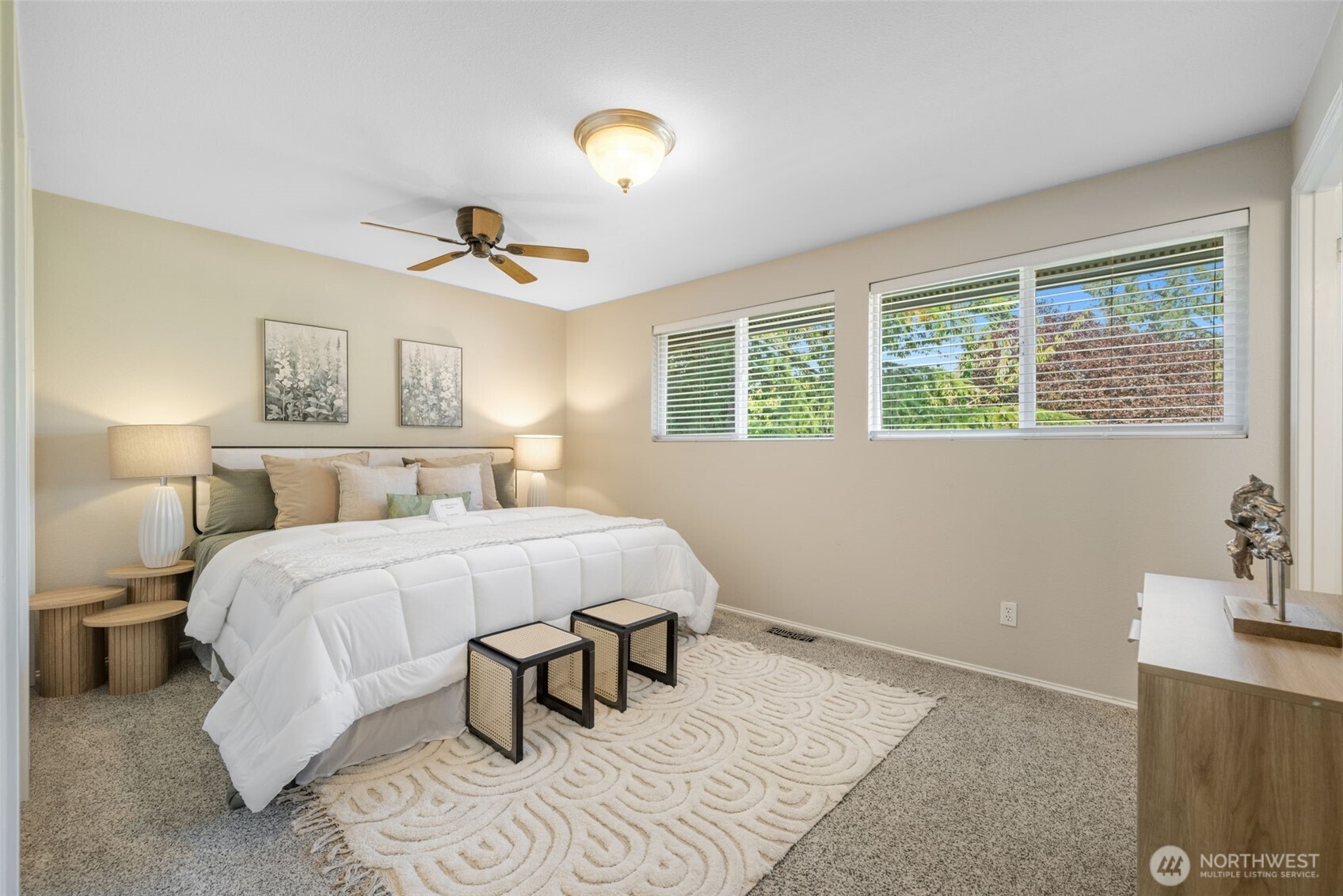 136 128th Avenue Property Photo 14