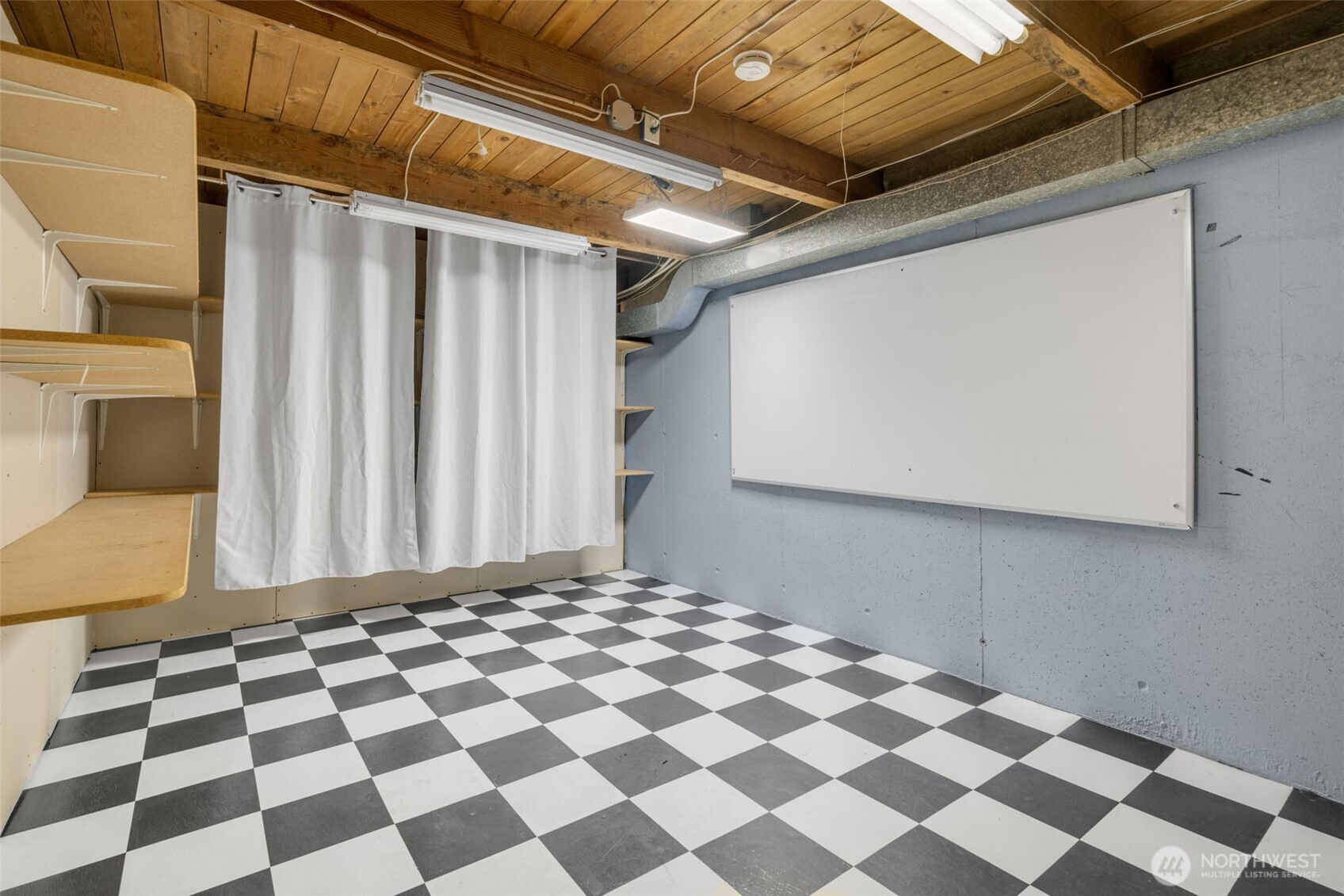 136 128th Avenue Property Photo 31