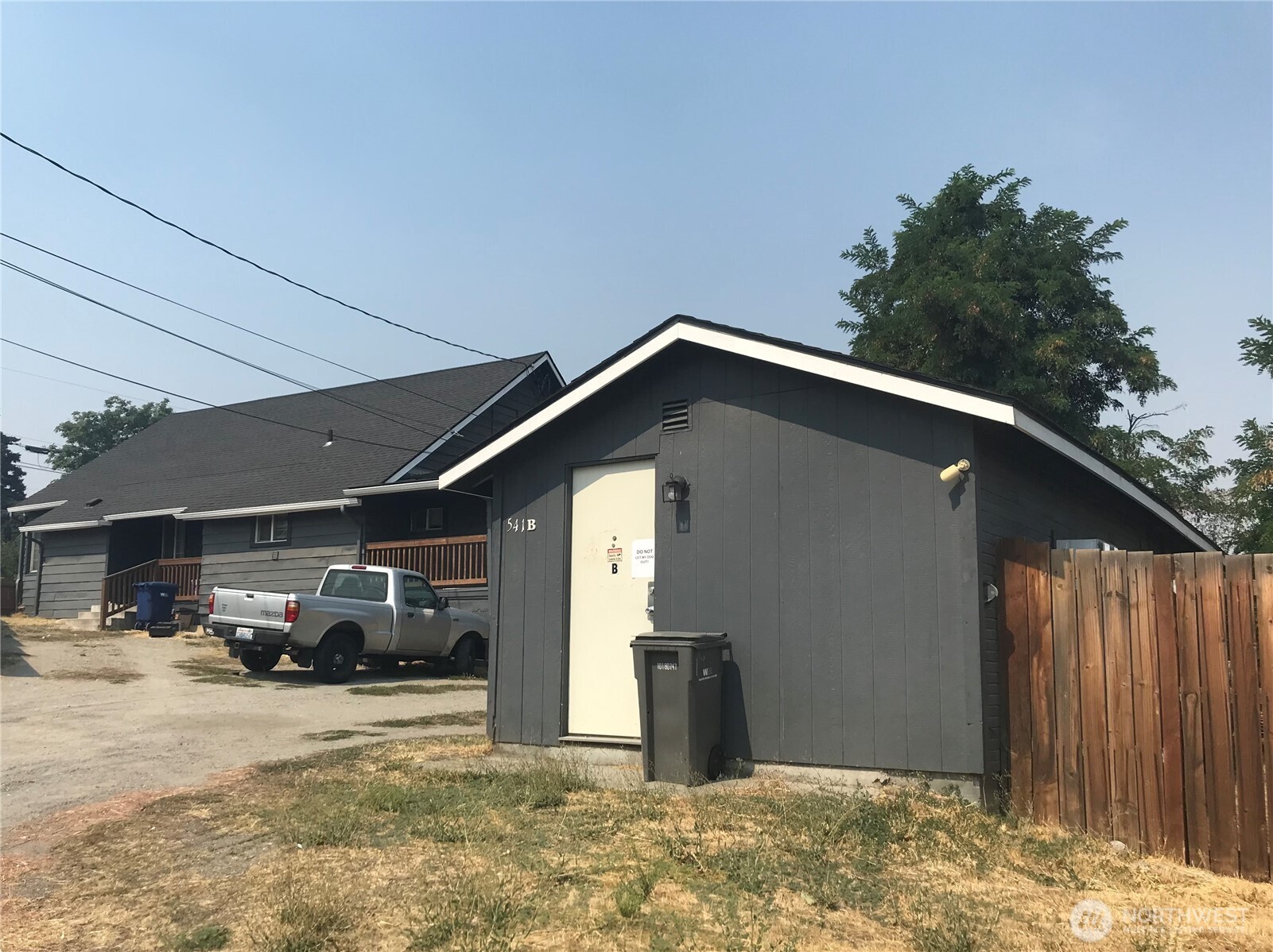 541 Walker Avenue Property Photo 3