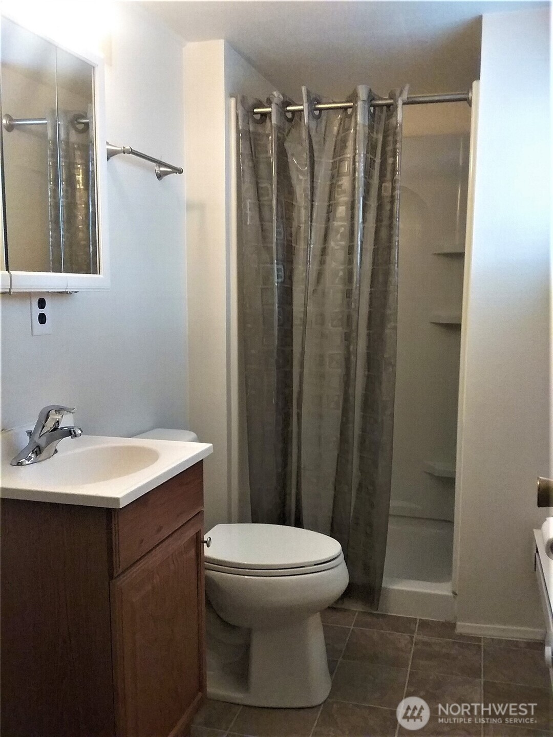 541 Walker Avenue Property Photo 7