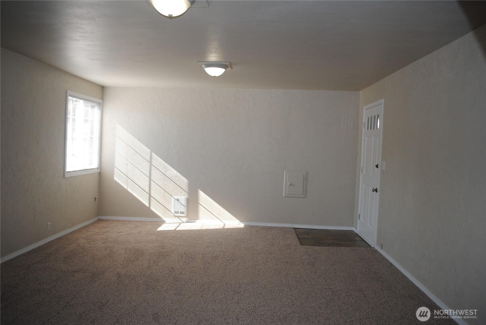 541 Walker Avenue Property Photo 10