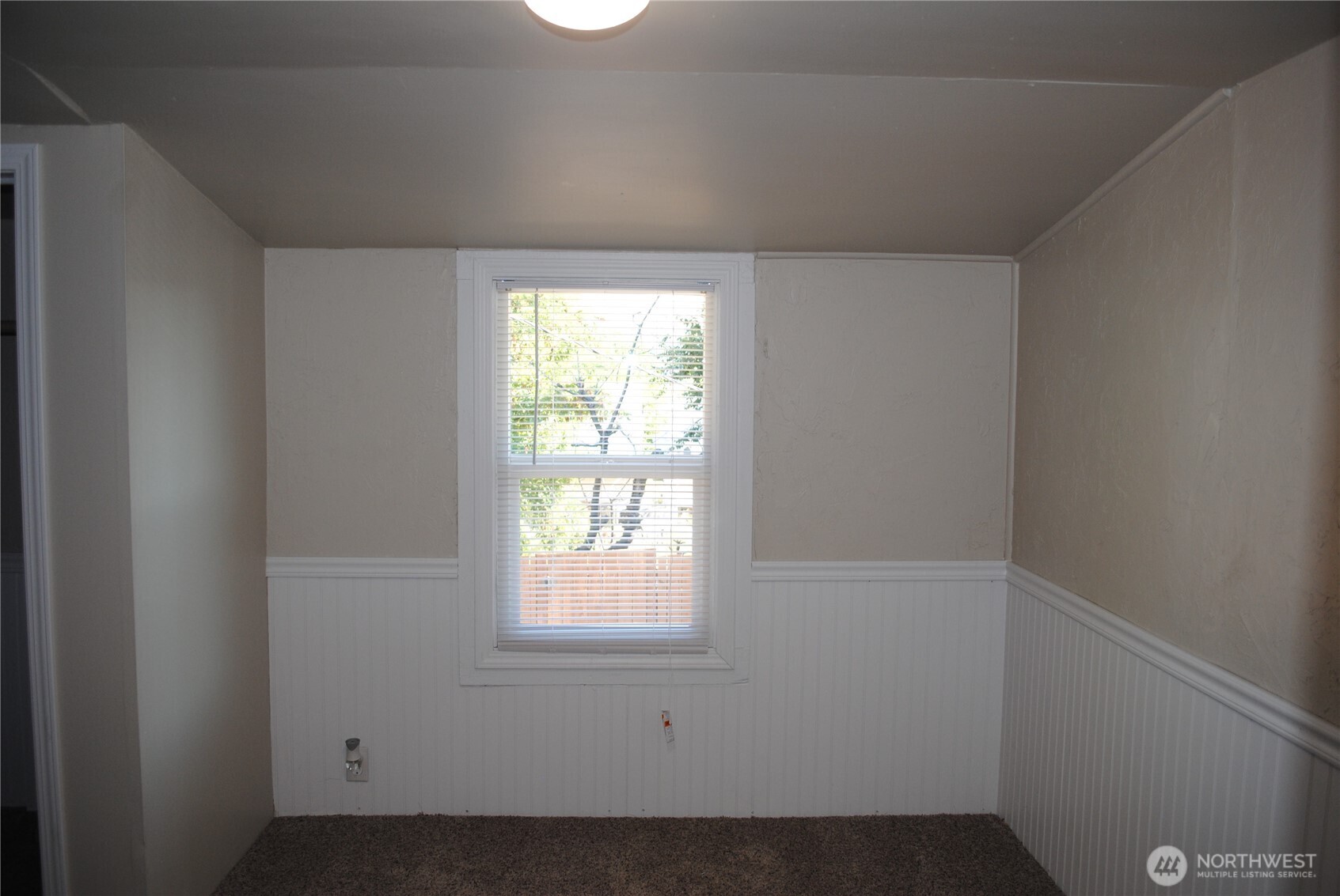 541 Walker Avenue Property Photo 13