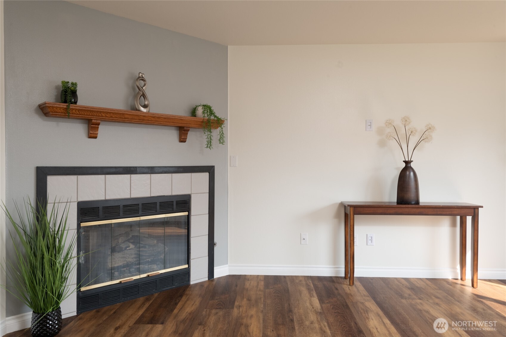 706 Cultus Mountain Drive Property Photo 11