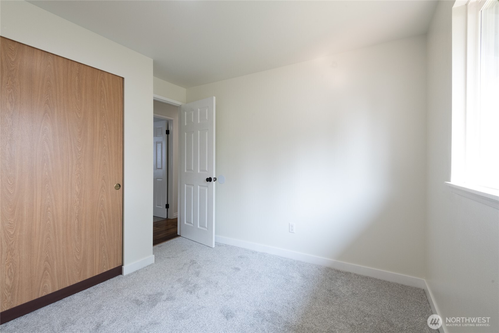706 Cultus Mountain Drive Property Photo 20