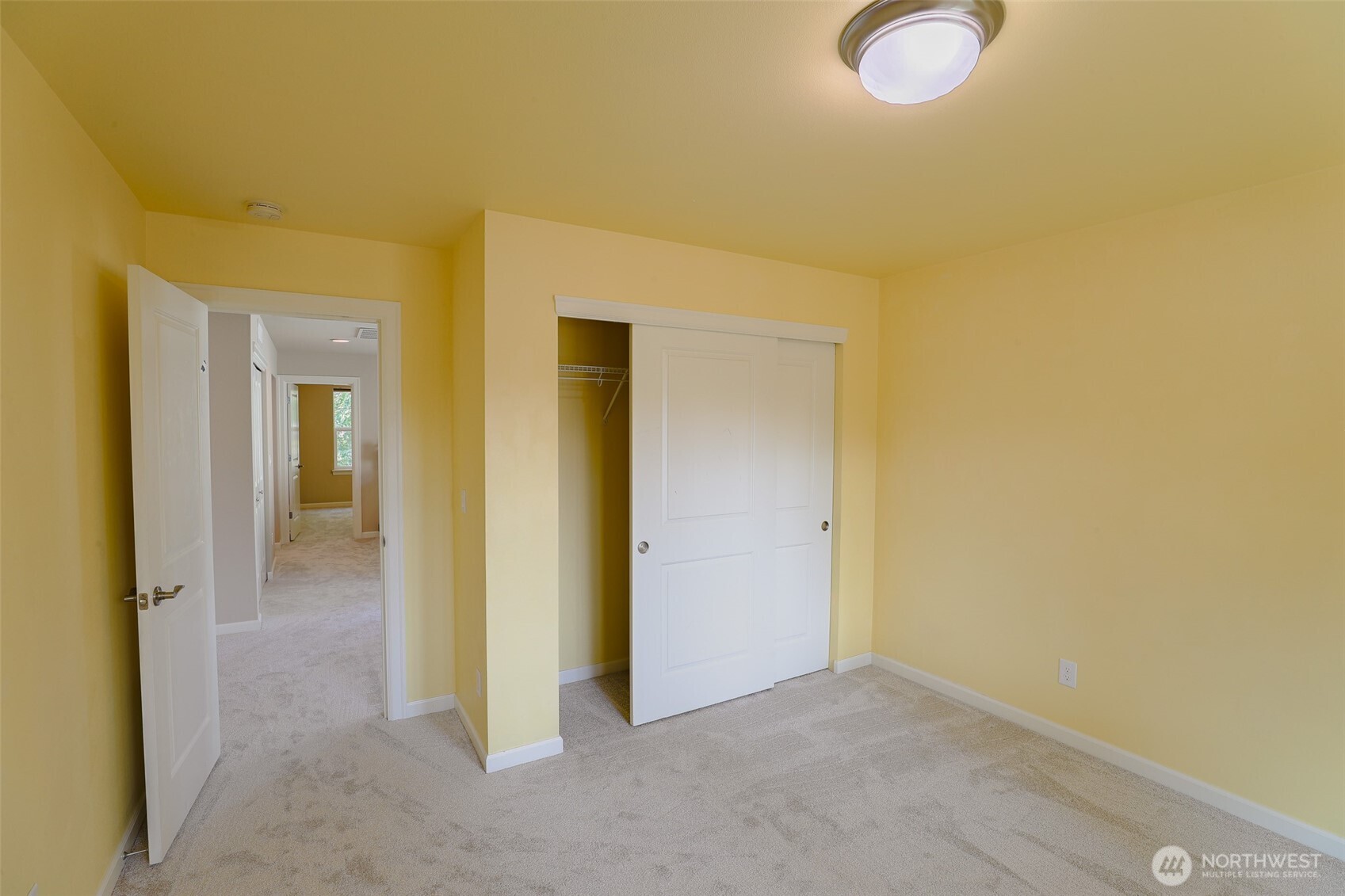 208 Ilwaco Place Property Photo 32