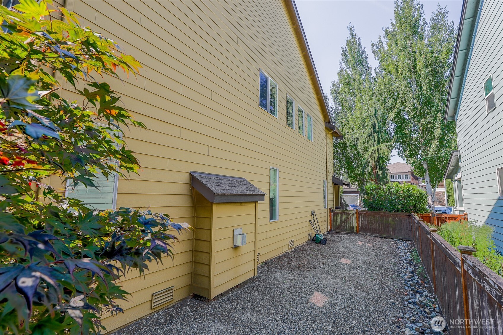 208 Ilwaco Place Property Photo 36