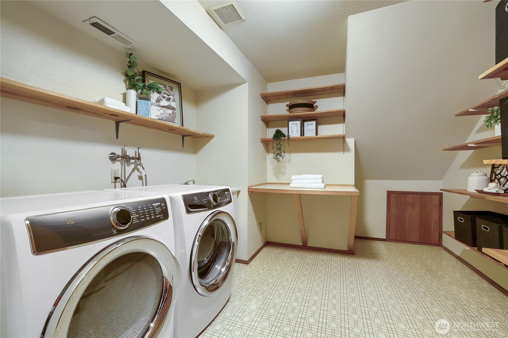 20525 Ne 68th Street Property Photo 18