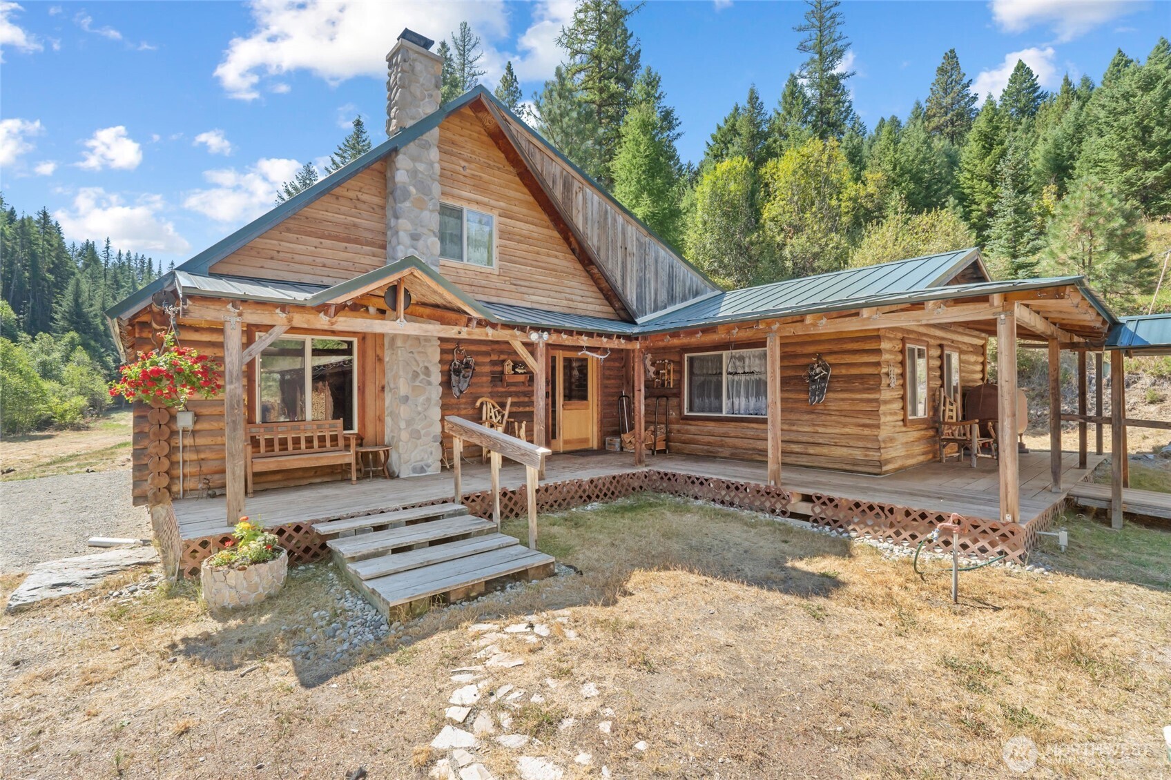 49 Lilly Creek Road Property Photo 3