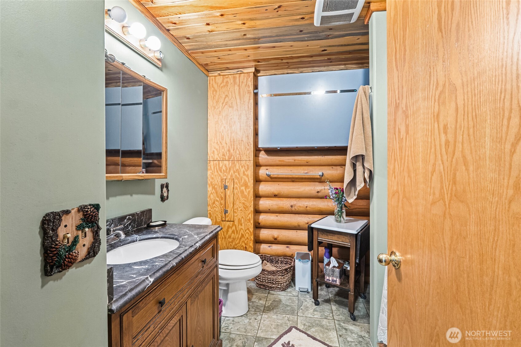 49 Lilly Creek Road Property Photo 14